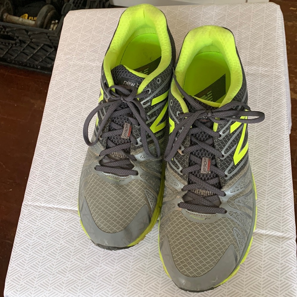 New valence shoes size 14